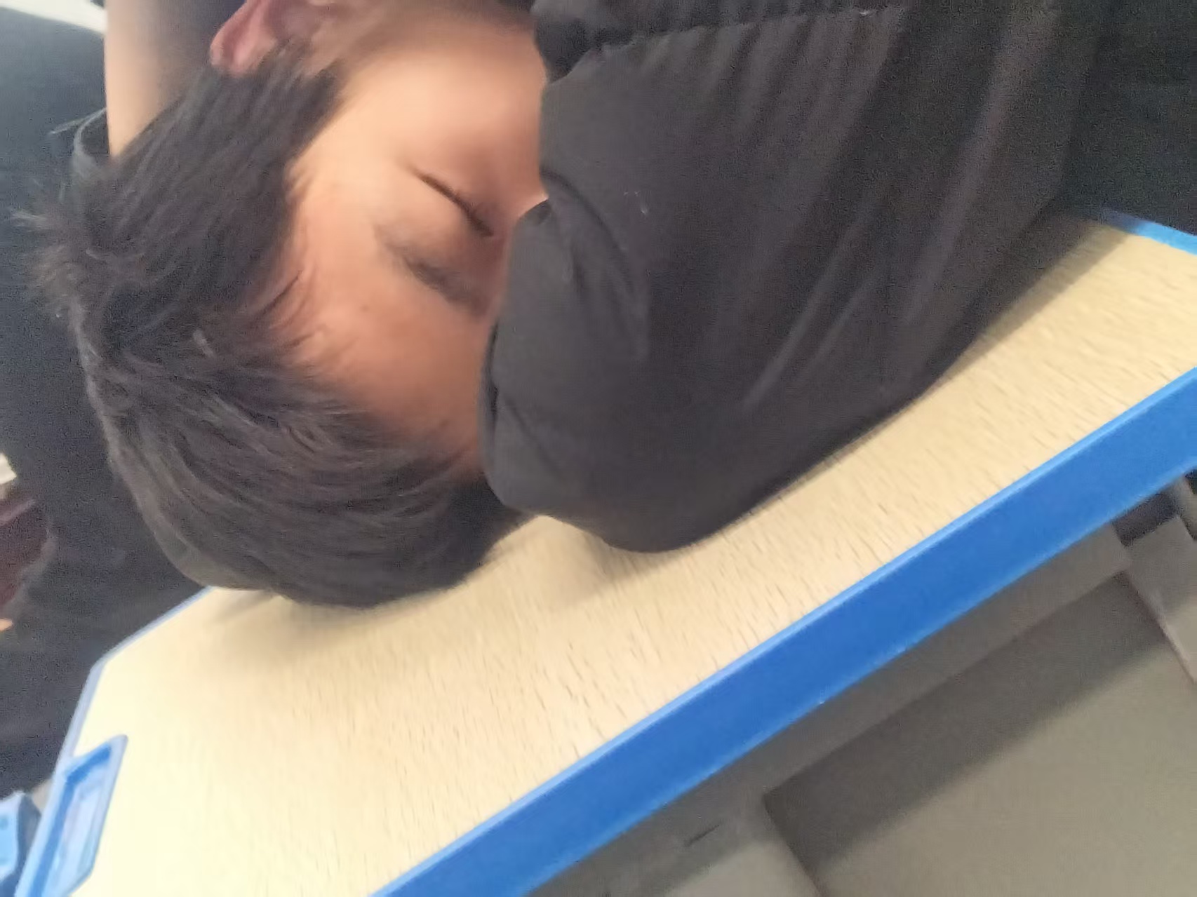 王斌